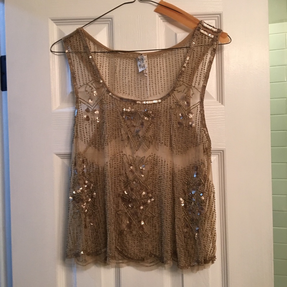Willow and clay beaded tank